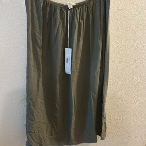 Mimu Maxi Slip-On Skirt (Sage)